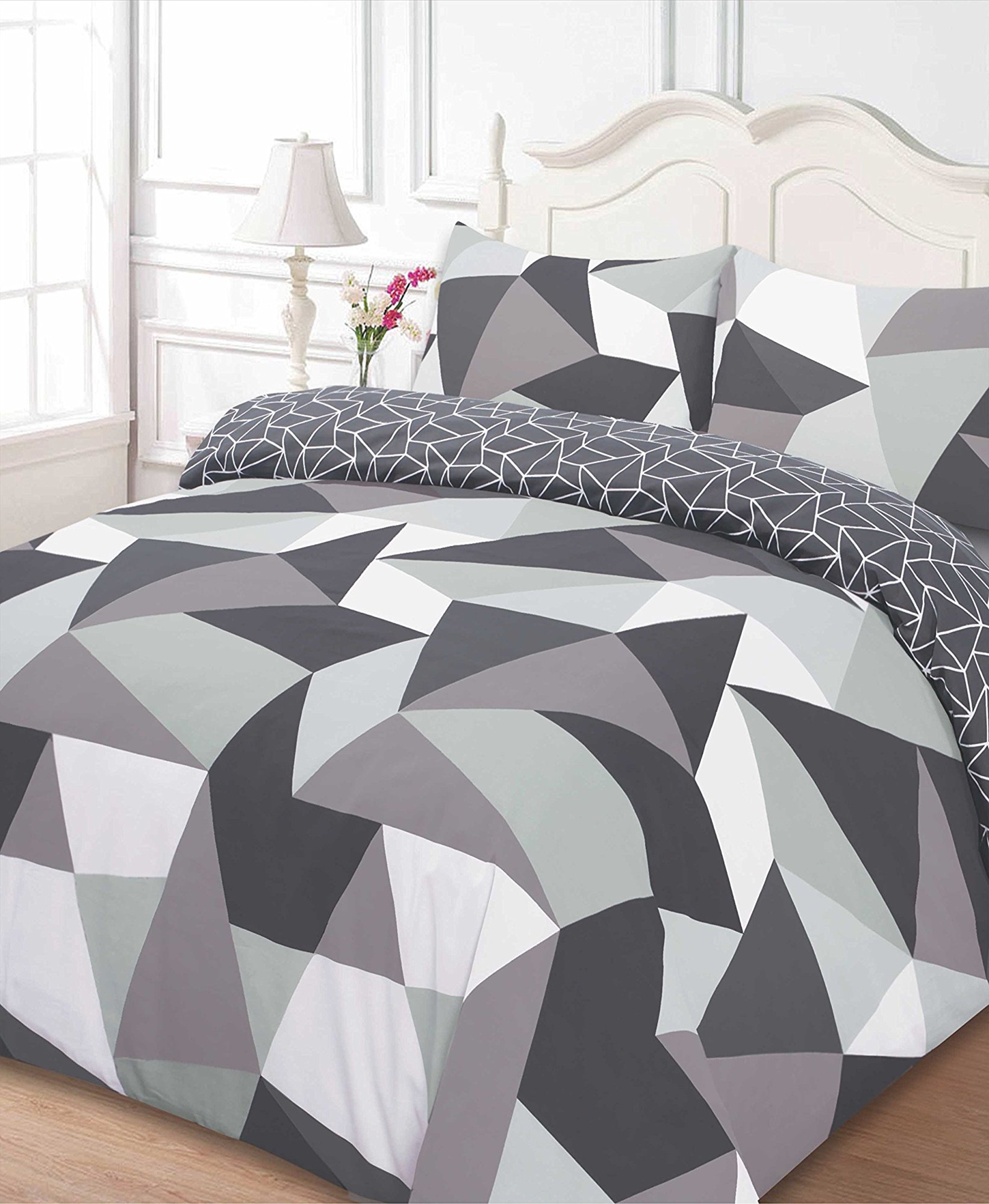 Shapes 'Black' Reversible Rotary Single Bed Duvet Quilt Cover Set