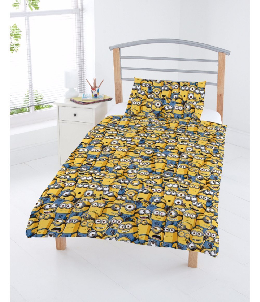 Despicable Me Minions Rotary Junior Cot Bed Duvet Quilt Cover Set