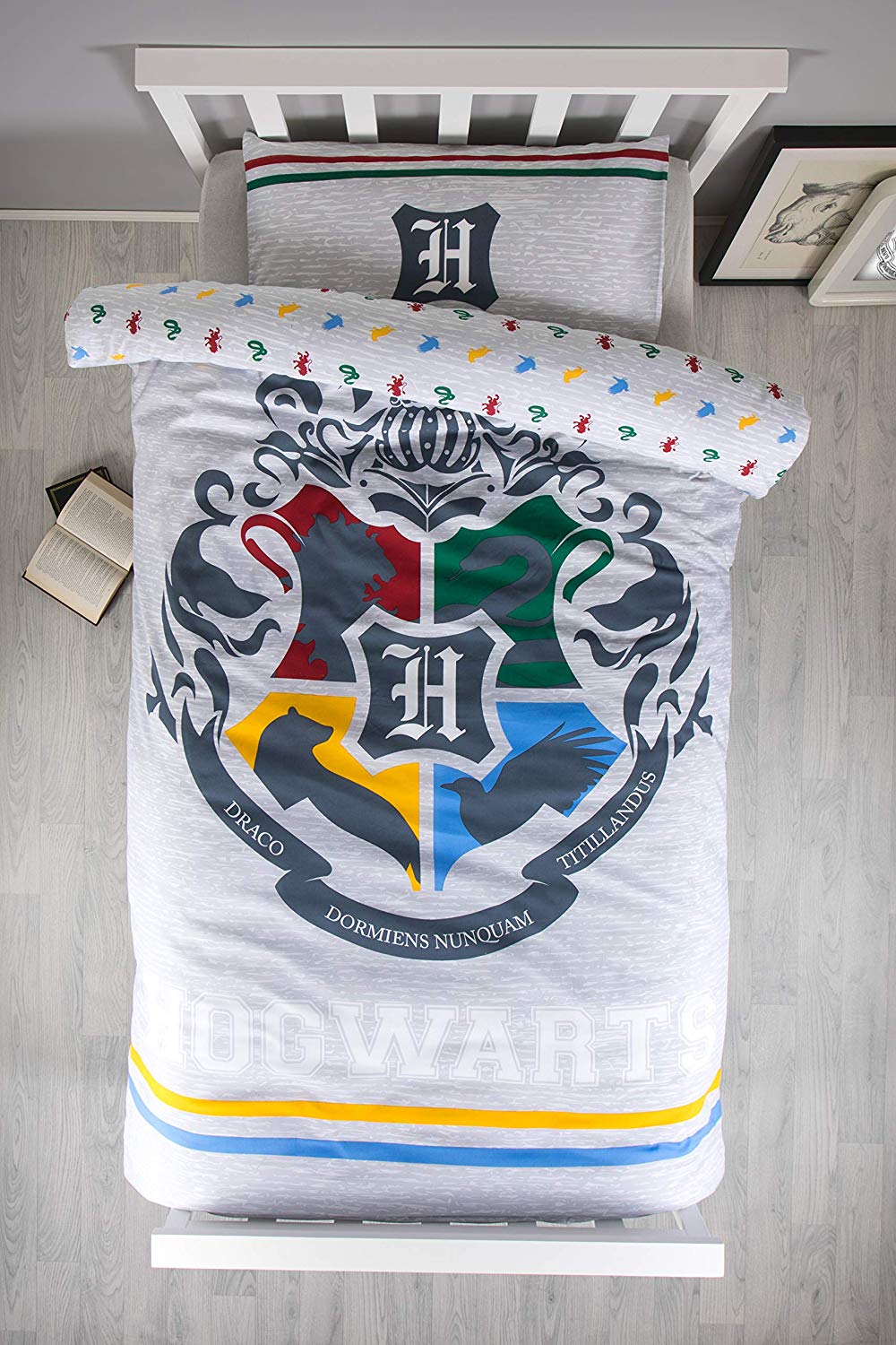 Harry Potter Alumni Hogwarts Crest Panel Single Bed Duvet Quilt Cover Set