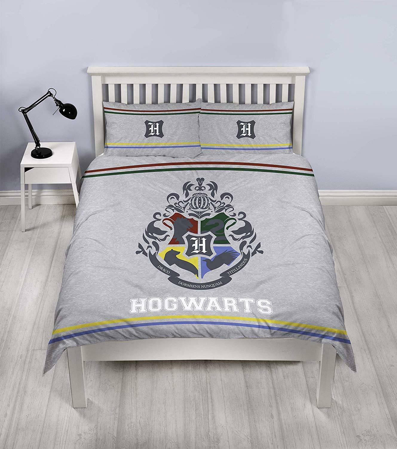 Harry Potter Alumni Hogwarts Crest Panel Double Bed Duvet Quilt Cover Set