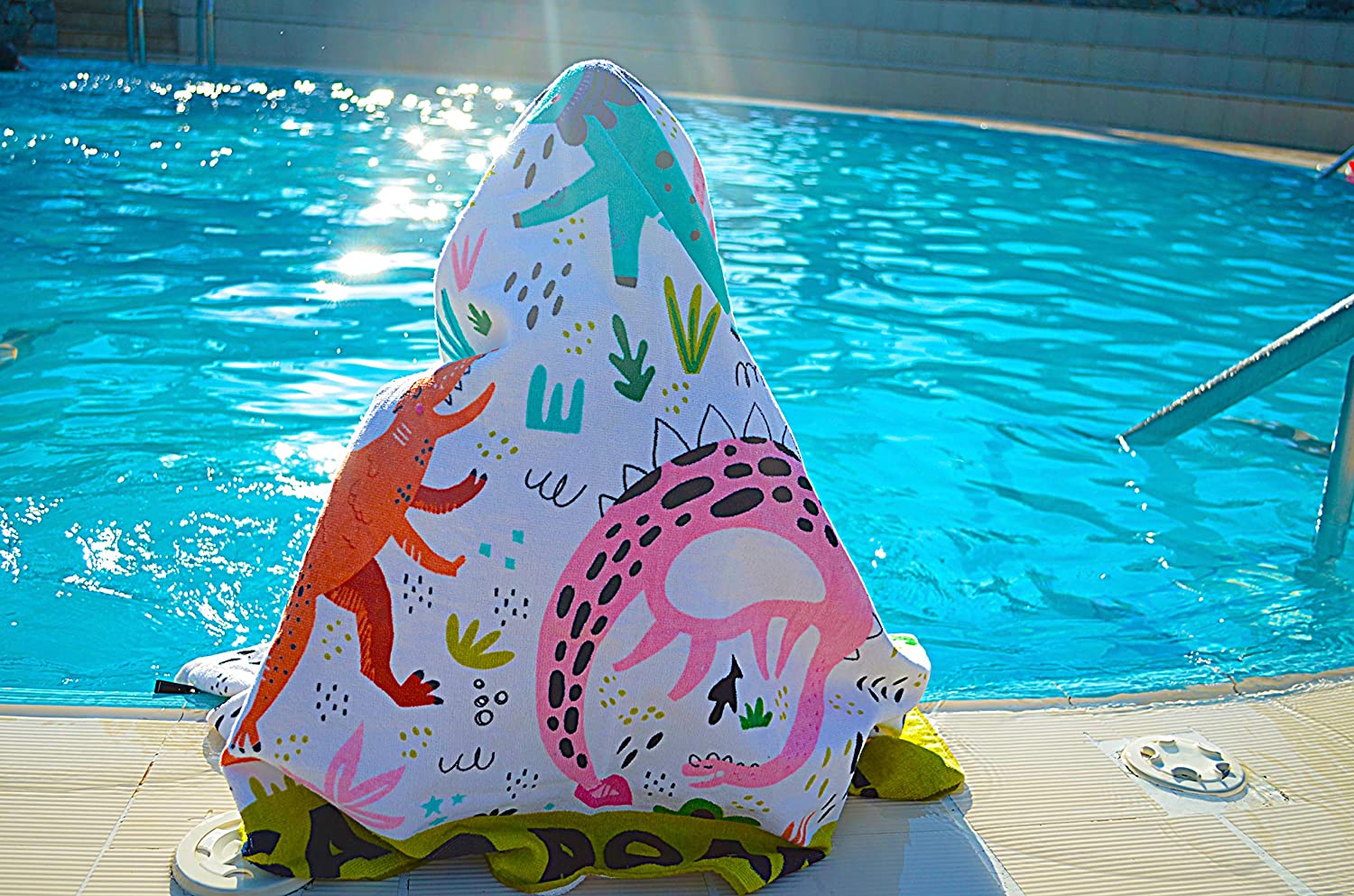 Kidâ€™s Beach Towel Dino Roar Printed
