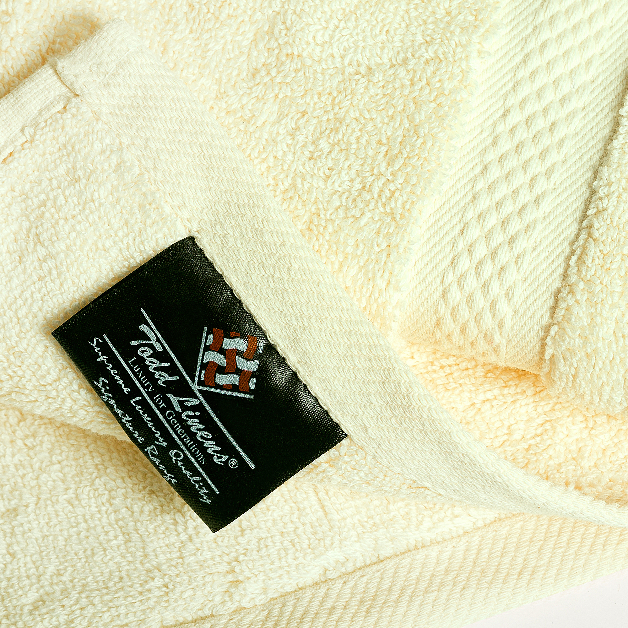 8pcs 700gsm Signature Range Cream Plain 8 Pieces Bale Set Towel